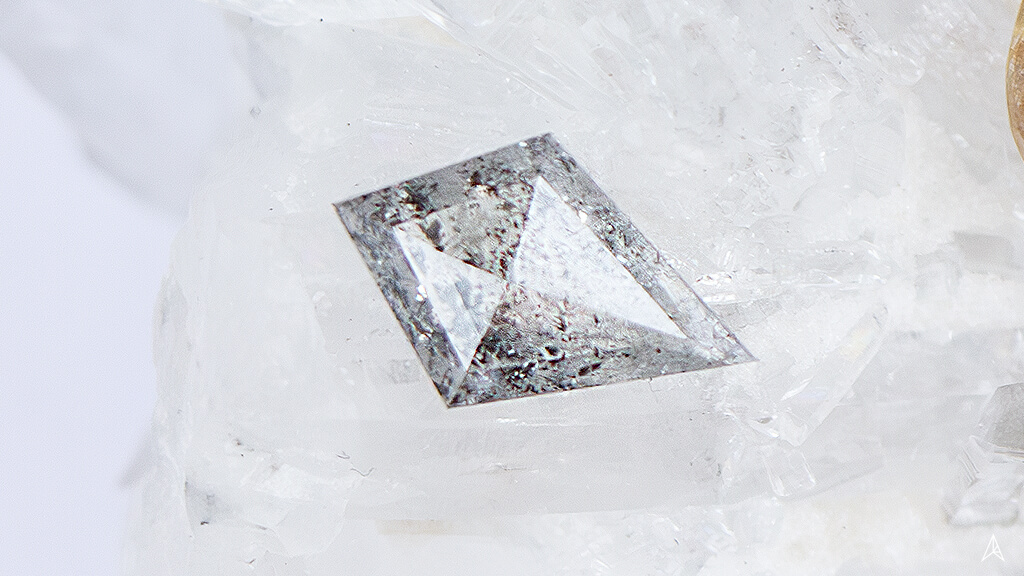 kite diamond as an example of the hardest precious stones