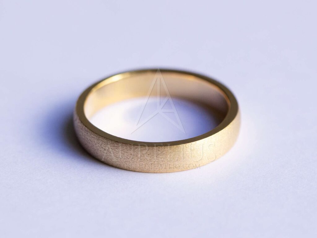 18k žlutá zlato matný svatební prsten