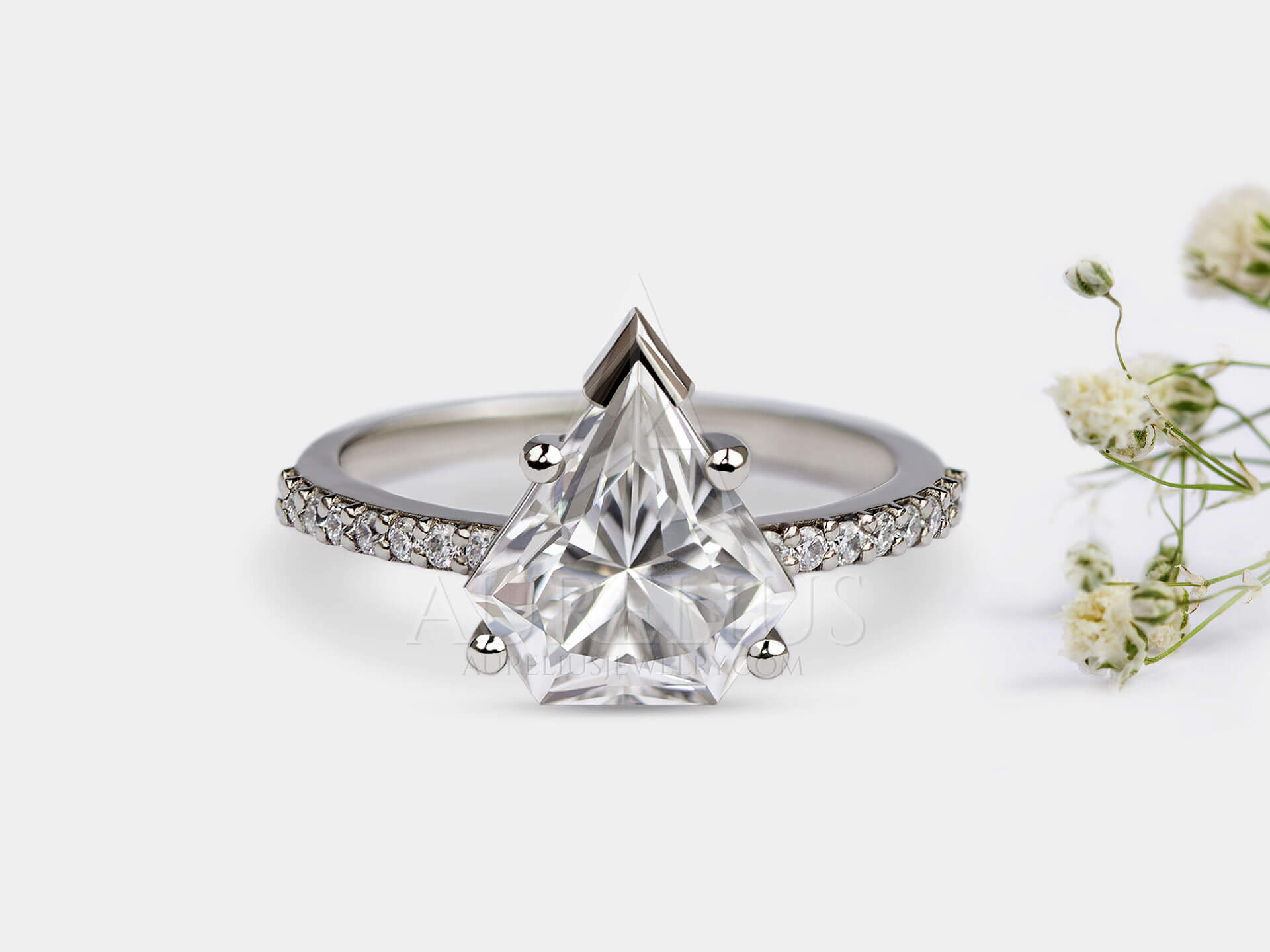 2 Carat Moissanite Ring - Carrie