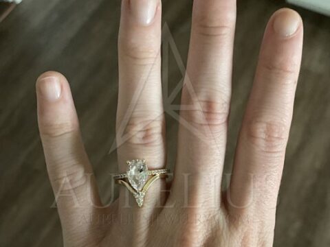 Snubní chevronový prstýnek s markýzovými diamanty