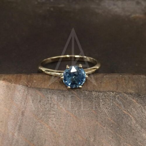 Runder Teal Sapphire Solitaire Ring photo review