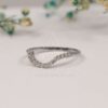 asimétrico anillo de diamantes de boda