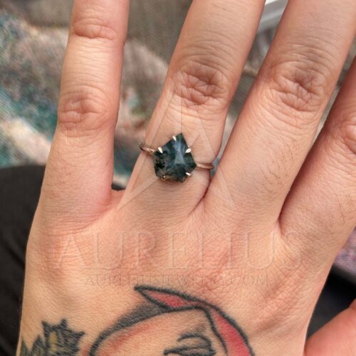 Veronica shield Moss Agate bague de fiançailles photo review
