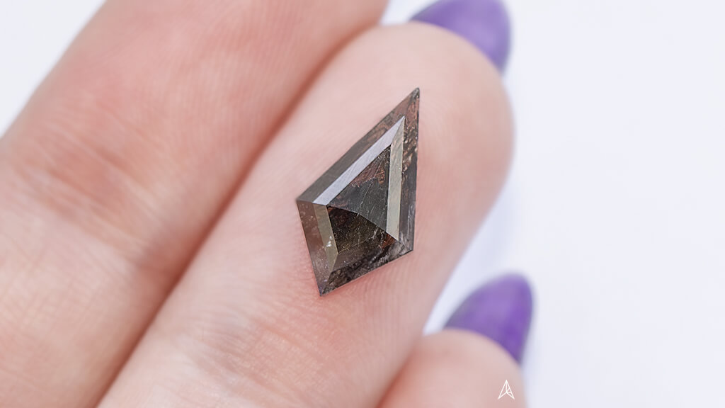 kite shaped high gravity stone with a sparkle