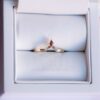 en forma de v zafiro de boda banda en anillo caja
