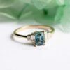 Esmeralda Corte verde azulado zafiro anillo