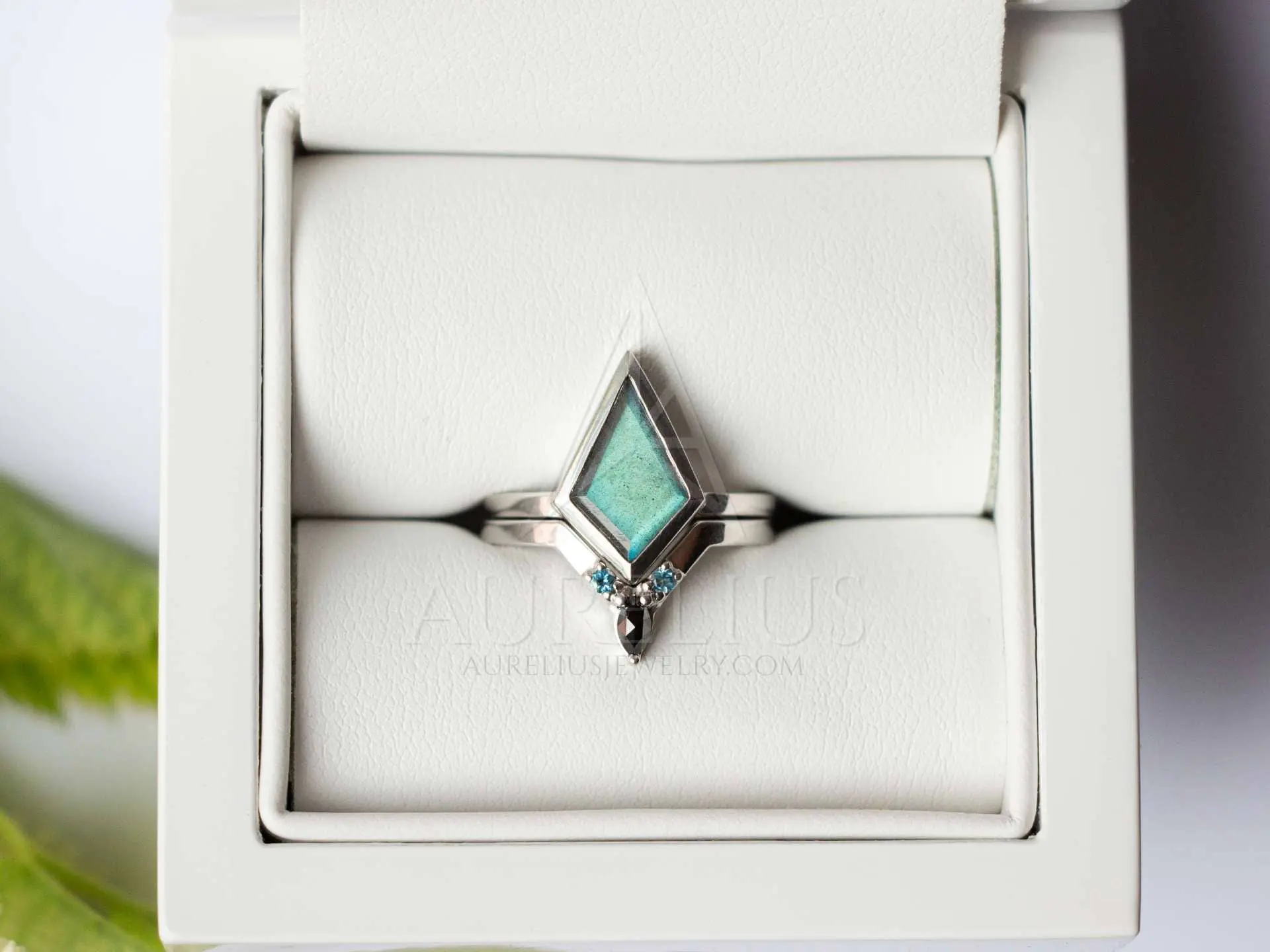 Kite Labradorite and Black Diamond Ring Set - Aurelius Jewelry
