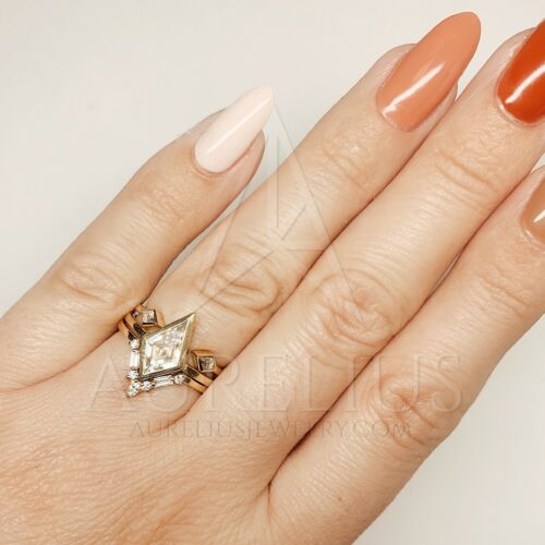 Snubní prsten s baguette diamantem photo review