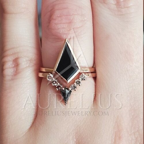 Hela Kite Black Onyx Engagement Ring photo review