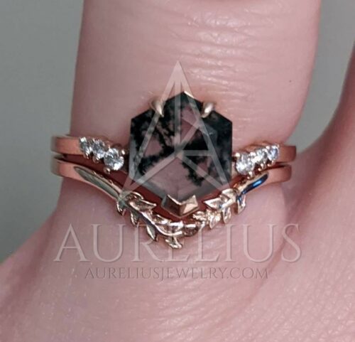 Verona Hexagon Moss Agate Ring Set with Leaf Wedding Band photo review