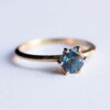 ronda verde azulado zafiro solitario anillo